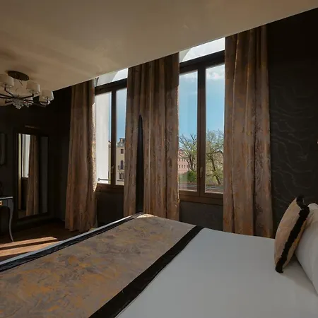 Palazzo Veneziano - Collection 4*