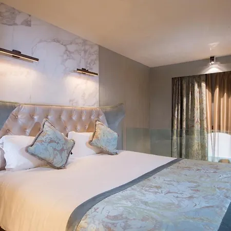 Hotel Palazzo Veneziano - Collection 4*