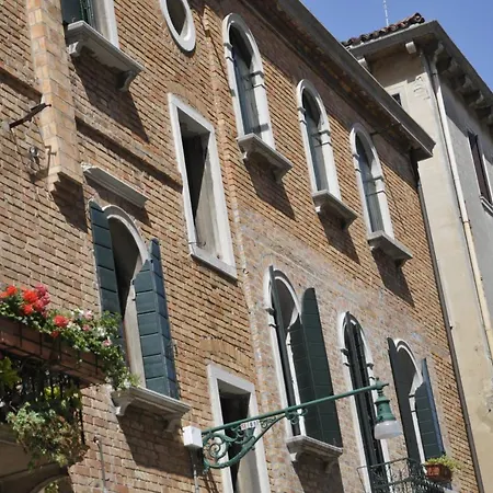 Garden Sabotino *