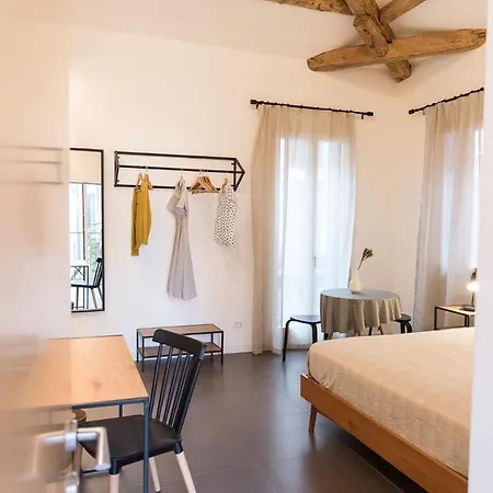 Guest house Hinc Domus - Historical Center