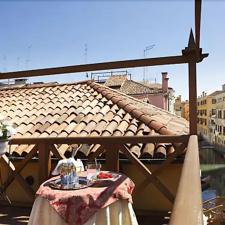 Al Palazzetto 2*