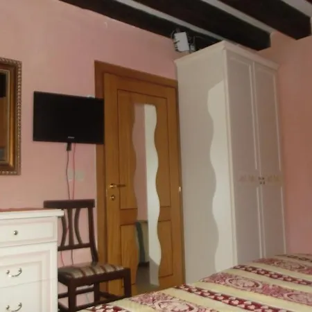 Alloggi Serena Panzió