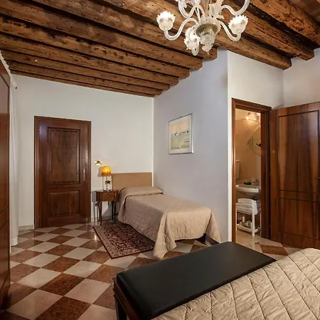 Guest house Anzolo Palace - & Venice
