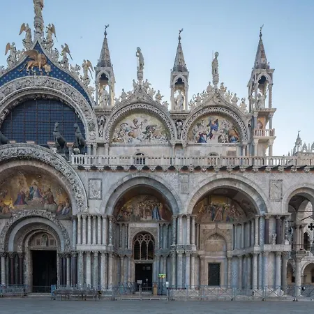 Apartment San Marco Boutique R&r Venice