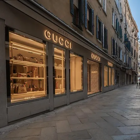San Marco Boutique R&r *