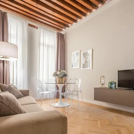 Apartment San Marco Boutique R&r Venice