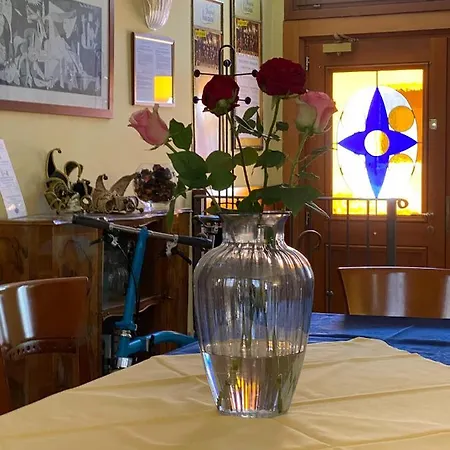 Alloggi Marinella 3*