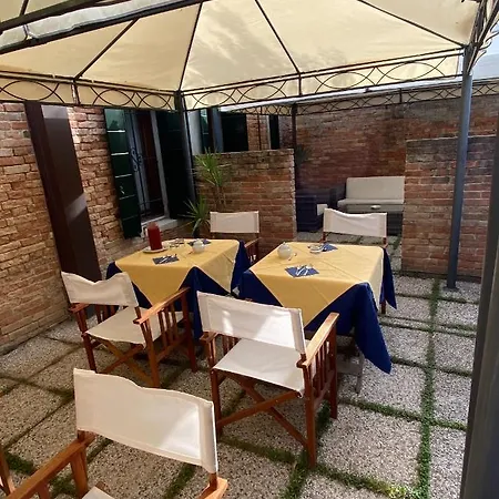 Alloggi Marinella
