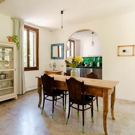 Melusina Homes Apartment Venice