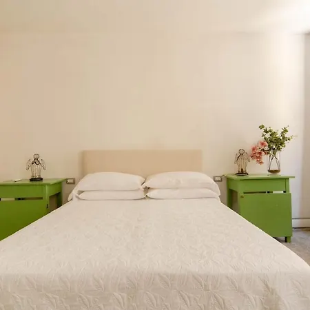 Melusina Homes * Venice