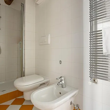 Apartment Rialto Canal View