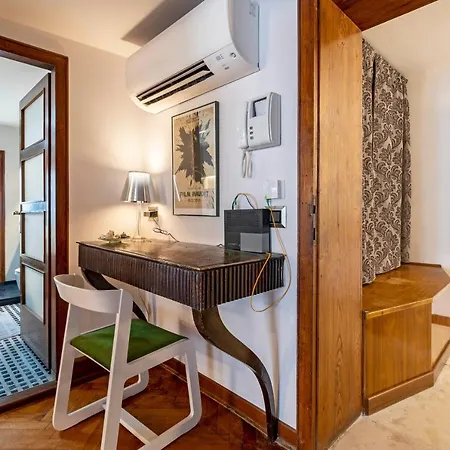 Apartment Cool Flat M0270429267 *