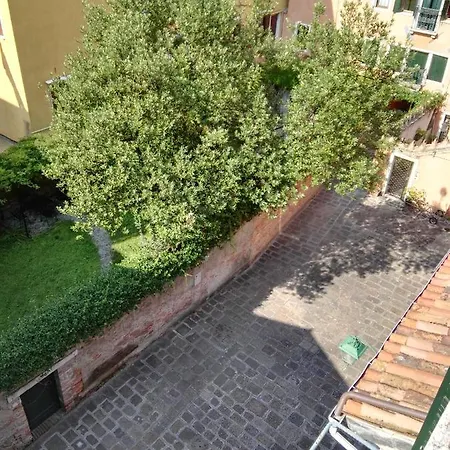 Lovely In 3* Venice