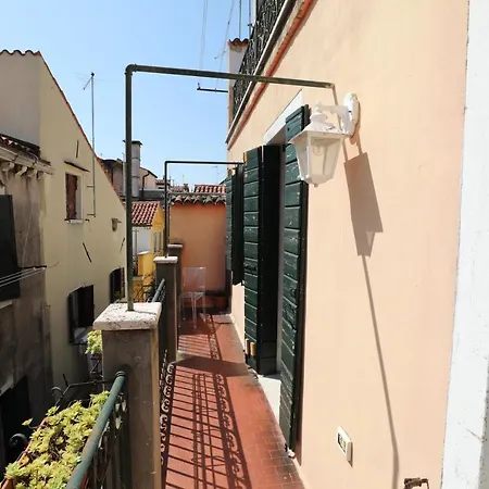 Guest house Lovely In