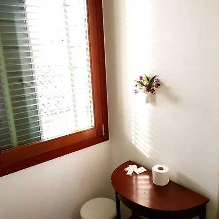 Lovely In Guest house