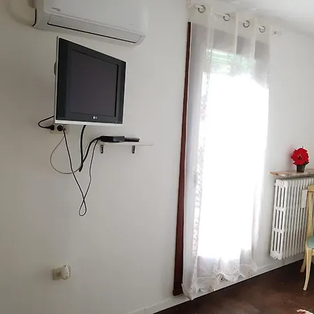Guest house Lovely In