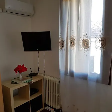 Guest house Lovely In 3*