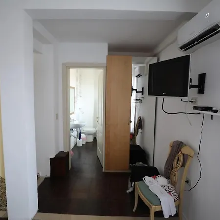 Guest house Lovely In 3*