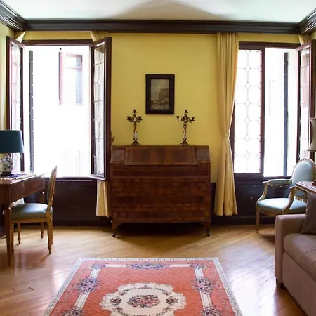 Guest house Anzolo Palace - &