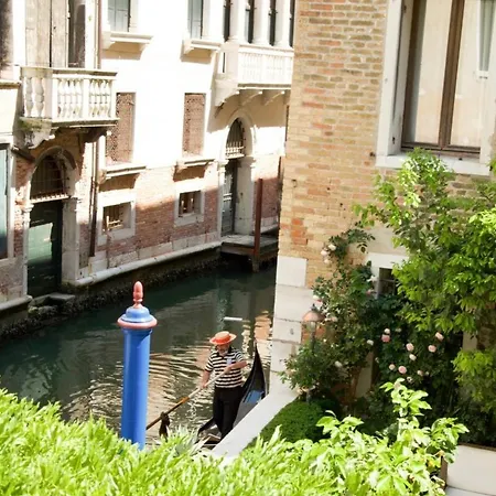 Guest house Anzolo Palace - & 2*