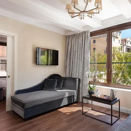 Hotel Palazzo Veneziano - Collection 4*