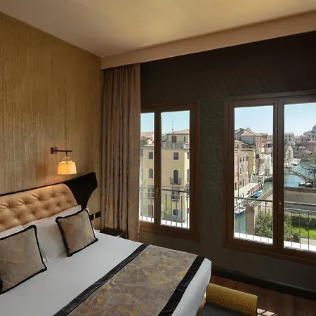 Palazzo Veneziano - Collection Hotel 4*