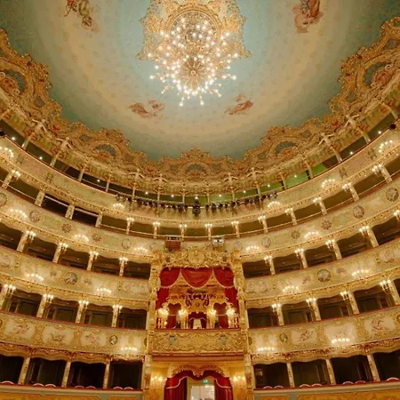 Venice San Marco Lovely Attic Two Bedroom Ac - Wi-Fi