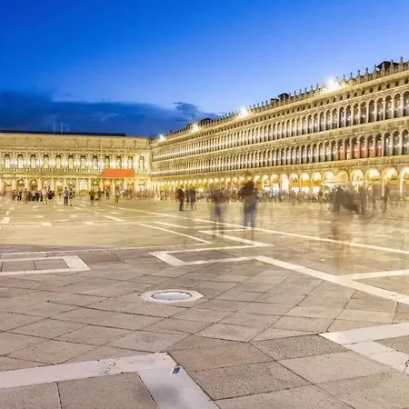 Apartment Venice San Marco Lovely Attic Two Bedroom Ac - Wi-Fi Venice