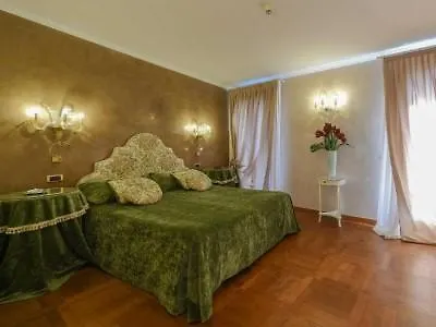 San Zaccaria Hotel 3*