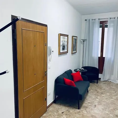 Casa Luciana Apartment *