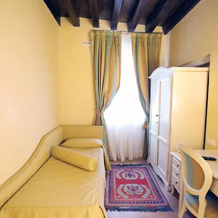 Vigna - Only 2* Venedig