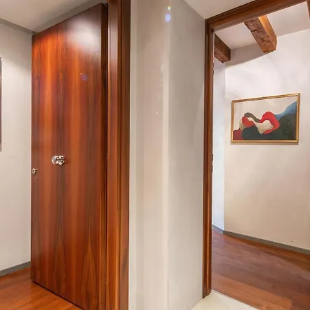 Ve.n.i.ce Cera San Moise Apartment Venedig