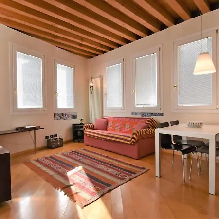 Iris By Interhome * Venice