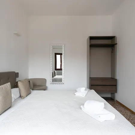Residenza Pomponi Deluxe Appartement *