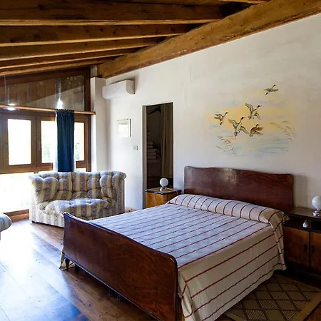 Venice Photobirding Chalet Tessera