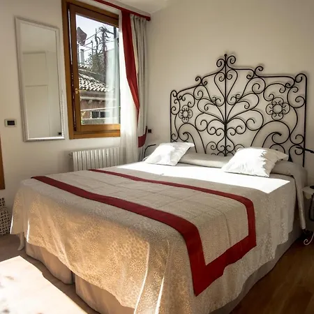 Hotel Antigo Trovatore Wenecja
