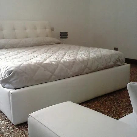 Da Marinella Guest house Venice
