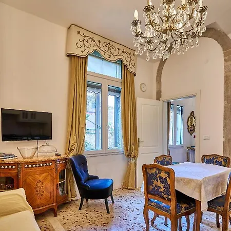 Apartment Venezianischer Palazzo Mit Kostenlosen Wlan Naehe Markusplatz *