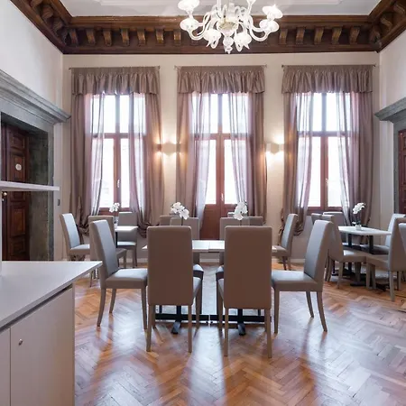 Palazzo Martinelli Dolfin 3* Venezia
