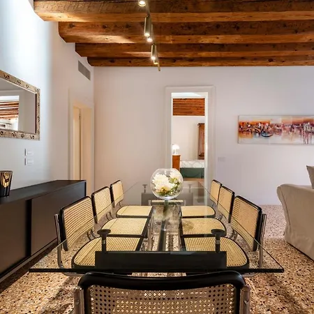 Sensale Apartment