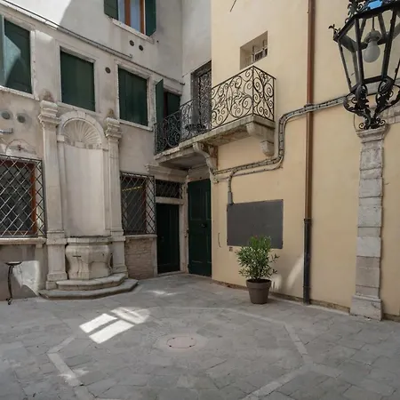 Palace Tintoretto By Wonderful Italy Venice