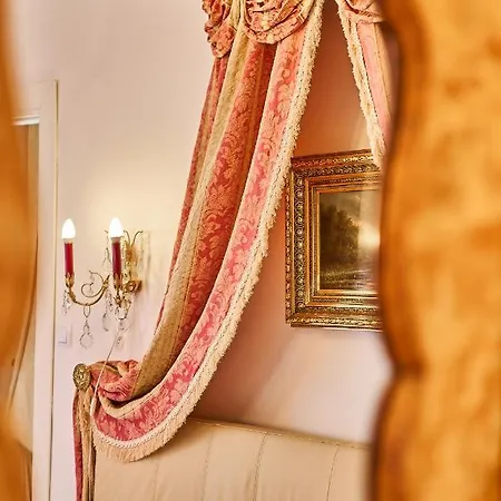 Venezianischer Palazzo Mit Kostenlosen Wlan Naehe Markusplatz Apartment