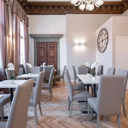 Hotel Palazzo Martinelli Dolfin 3*