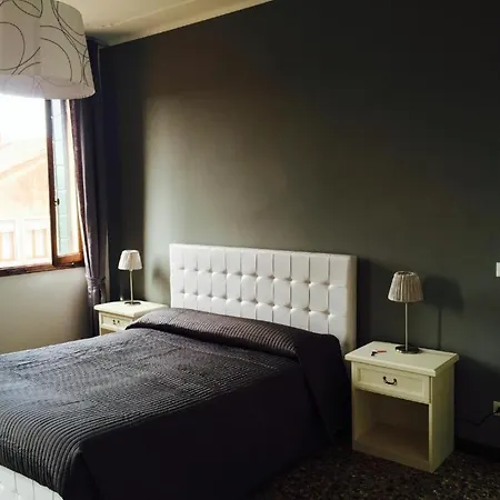 Guest House Loredana Locanda *