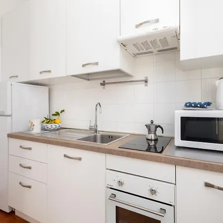 Appartamento Colombina With Canal View