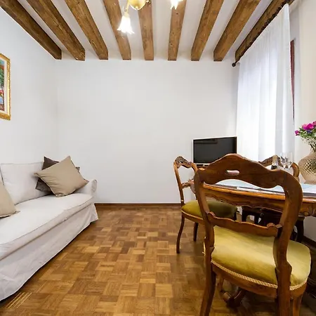 Apartment At 2 Minutes From San Marco Square Venedig