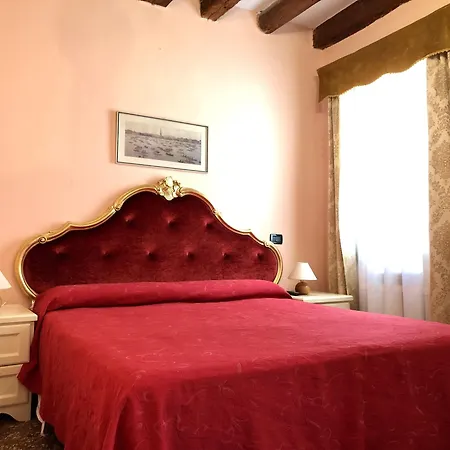 Panzió Alloggi Serena