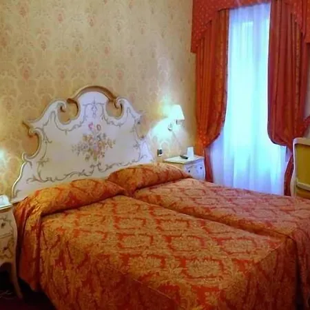 Hotel Antico Panada 3*