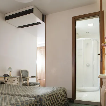 Commercio & Pellegrino Hotel 3*