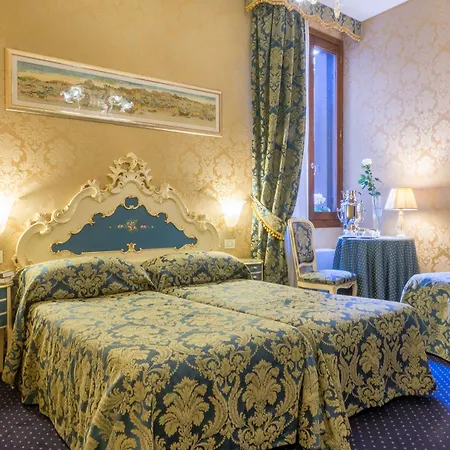 Becher Hotel 3*